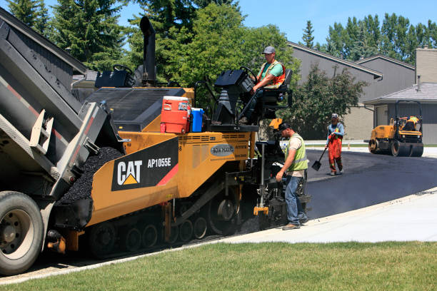 Best Driveway Paving Contractor  in Munroe Falls, OH