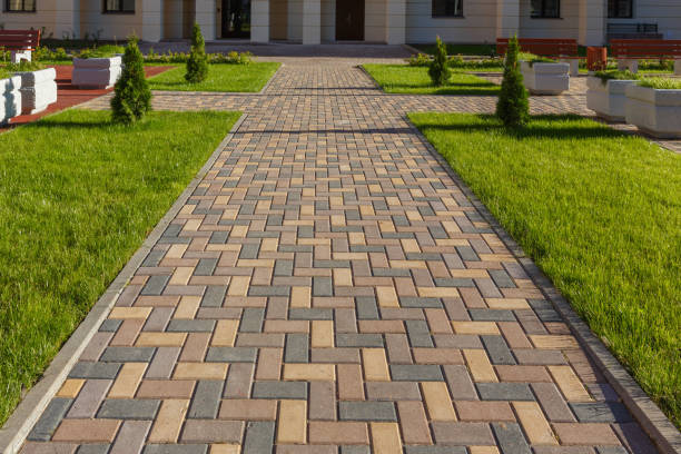 Best Interlocking Driveway Pavers  in Munroe Falls, OH